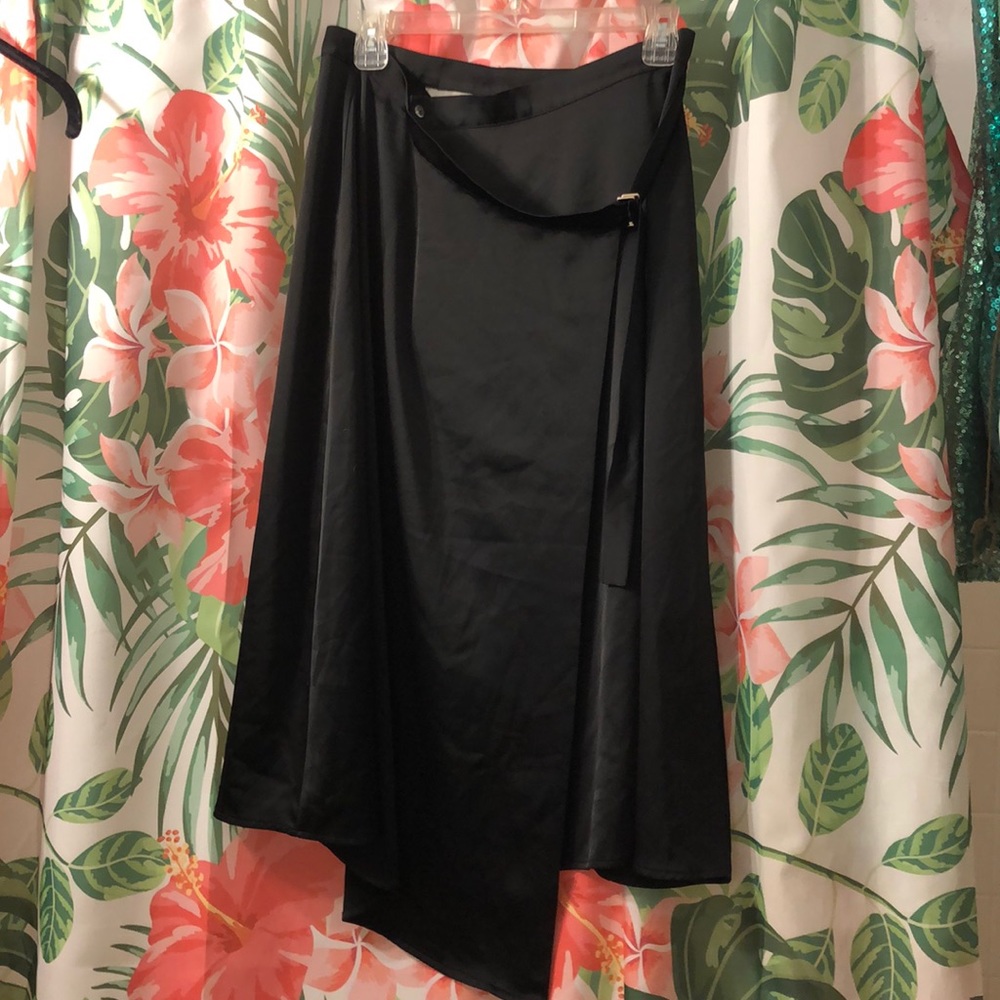 H&M Silky Black Wrap- Skirt size 8